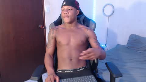 Snapshot of alid_17 chatting on January 15, 2025, 7:12 pm Alid 17 online show from January 15, 2025, 7:12 pm