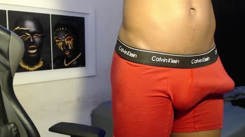 Snapshot of alid_17 chatting on January 22, 2025, 12:27 am Alid 17 online show from January 22, 2025, 12:27 am