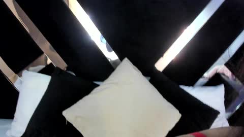 Ali Diaz online show from December 20, 2025, 7:32 pm