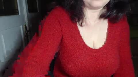 Alidue online show from February 4, 2025, 7:44 pm