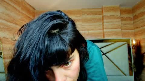 Alie online show from April 6, 2026, 7:48 pm