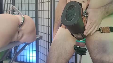 Doll Destroyer online show from November 21, 2025, 3:00 pm