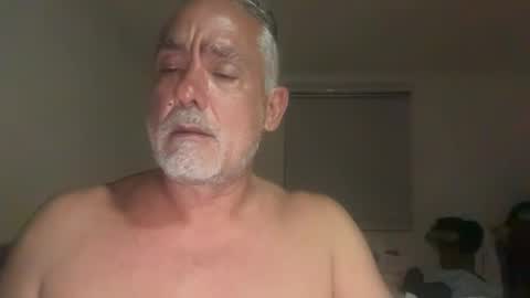 Snapshot of alientv chatting on November 21, 2025, 4:44 am alientv online show from November 21, 2025, 4:44 am