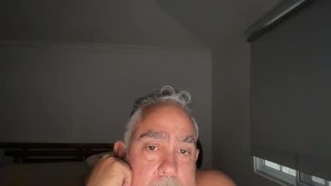 Snapshot of alientv chatting on March 3, 2026, 10:48 pm alientv online show from March 3, 2026, 10:48 pm