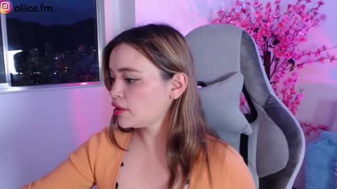 aliicefm online show from September 8, 2025, 11:15 pm