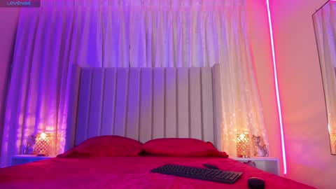 Alisson  online show from January 7, 2025, 5:22 am