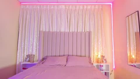 Alisson  online show from March 11, 2025, 3:05 am