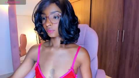 Snapshot of alika_houston chatting on May 18, 2026, 5:35 am IG Alik nasso online show from May 18, 2026, 5:35 am
