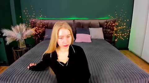 Alina online show from February 1, 2026, 6:34 am