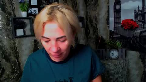 Alina online show from October 20, 2025, 4:35 am