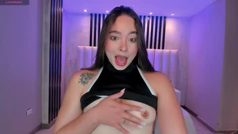 alinakravitz_ online show from February 16, 2026, 12:45 pm