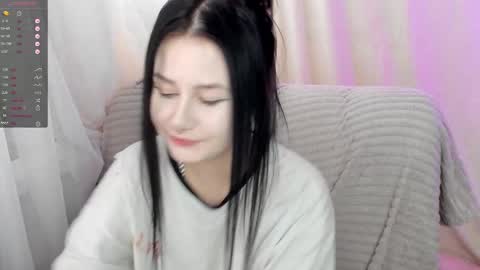 Aline Greeeen online show from February 28, 2025, 2:53 am