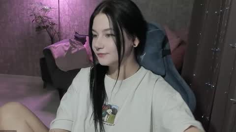 Aline Greeeen online show from October 6, 2025, 2:42 am