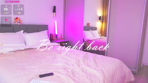 Alisa but you can call me Molli  online show from March 10, 2025, 3:41 pm