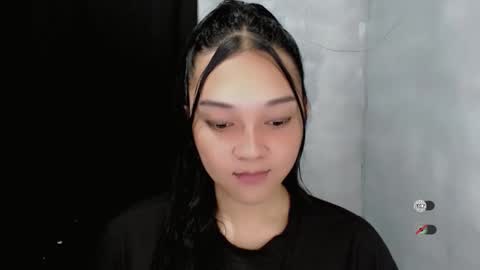 Shanti xhey online show from November 12, 2025, 9:53 am