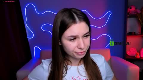 Alisa online show from November 14, 2025, 10:58 am