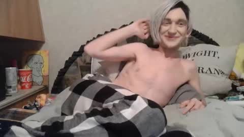 Alisha online show from April 14, 2026, 2:17 am