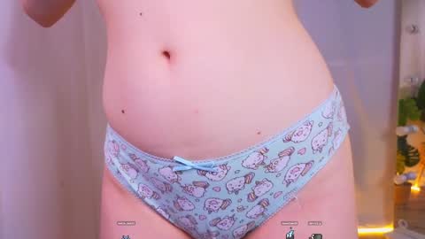 Alisia online show from December 13, 2024, 11:23 am