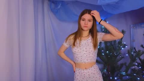 Alisia online show from January 4, 2025, 12:38 pm