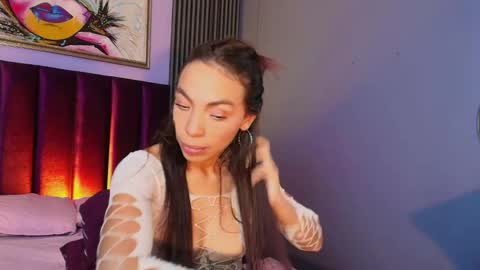 Alison Bonnet online show from October 19, 2025, 10:21 pm