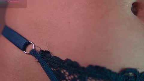 Alison  online show from December 17, 2025, 10:10 am