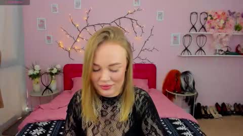 Snapshot of alisonwillow chatting on February 22, 2026, 1:42 pm Anna online show from February 22, 2026, 1:42 pm