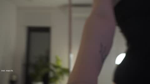 Alissa online show from January 31, 2025, 7:51 pm