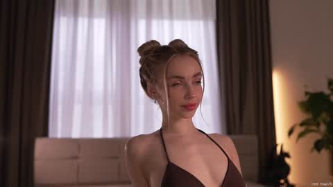 Alissa online show from November 5, 2025, 7:52 am