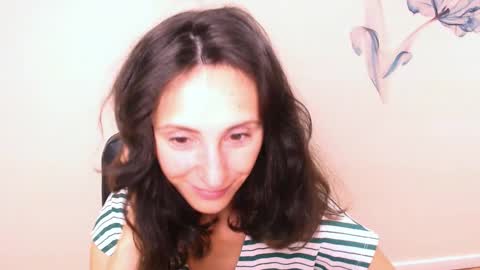 Snapshot of alissajersy_ chatting on September 18, 2025, 8:16 am Alissa online show from September 18, 2025, 8:16 am