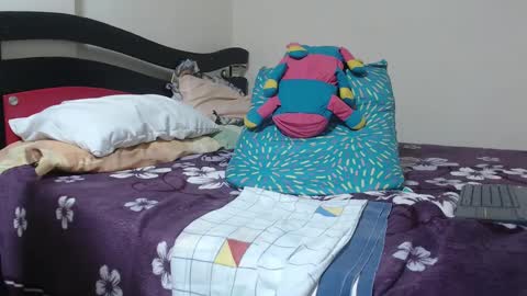 allise online show from December 19, 2024, 5:51 am