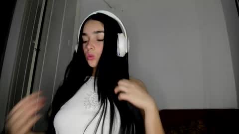 Alisson369  online show from March 20, 2026, 8:52 am