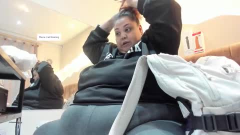 Alisson online show from January 14, 2026, 11:16 am