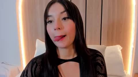 alisson_girl_ online show from January 6, 2026, 7:17 pm