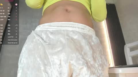 Alison Steeler online show from June 9, 2026, 8:42 pm