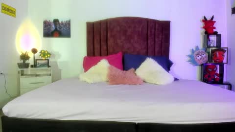 Alisson IG alisson zafiro27 online show from January 8, 2025, 9:10 am