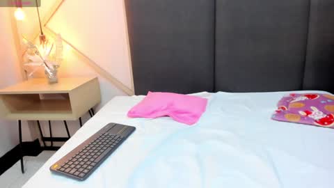 alissonmartin online show from February 7, 2025, 3:08 pm