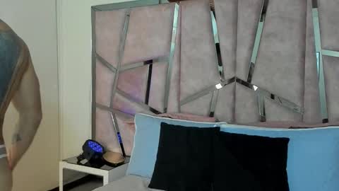 alix online show from October 27, 2025, 8:57 pm