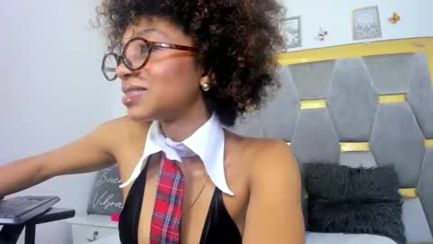 Aliyah... online show from January 13, 2026, 9:09 pm