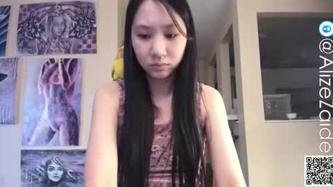 Alize Zaide online show from November 27, 2025, 9:17 pm