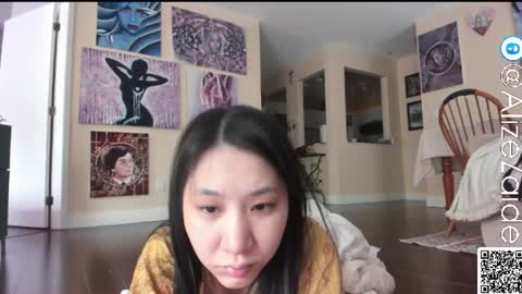 Alize Zaide online show from June 8, 2026, 8:09 pm