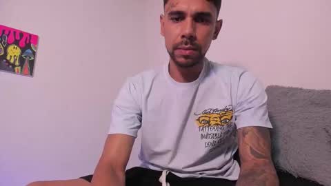 Snapshot of allanbarreto chatting on December 22, 2025, 1:35 am Allan online show from December 22, 2025, 1:35 am