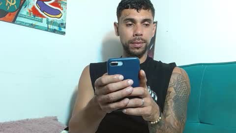 Snapshot of allanbarreto chatting on January 8, 2026, 7:27 pm Allan online show from January 8, 2026, 7:27 pm