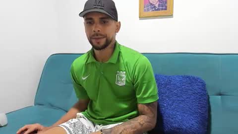 Snapshot of allanbarreto chatting on January 13, 2026, 7:08 pm Allan online show from January 13, 2026, 7:08 pm