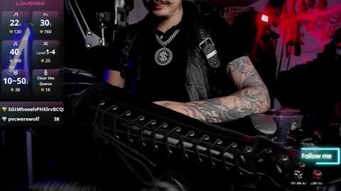   online show from November 14, 2025, 7:01 pm