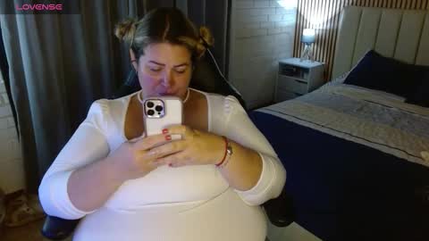 Ale online show from December 5, 2025, 8:05 pm