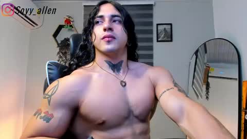 independent model 3 online show from October 2, 2025, 2:07 am