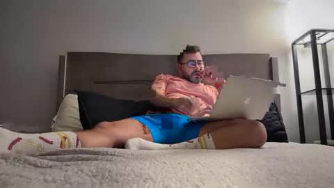 Allessandro online show from October 8, 2025, 10:51 pm