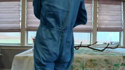 wishlist on bio online show from November 16, 2025, 8:25 pm