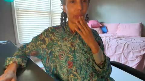 wishlist on bio online show from March 1, 2026, 8:11 pm