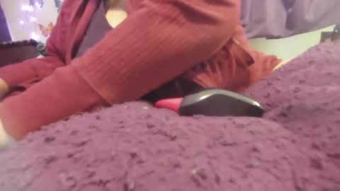 Snapshot of alli_kat78 chatting on December 13, 2024, 6:16 pm Alli Kat online show from December 13, 2024, 6:16 pm